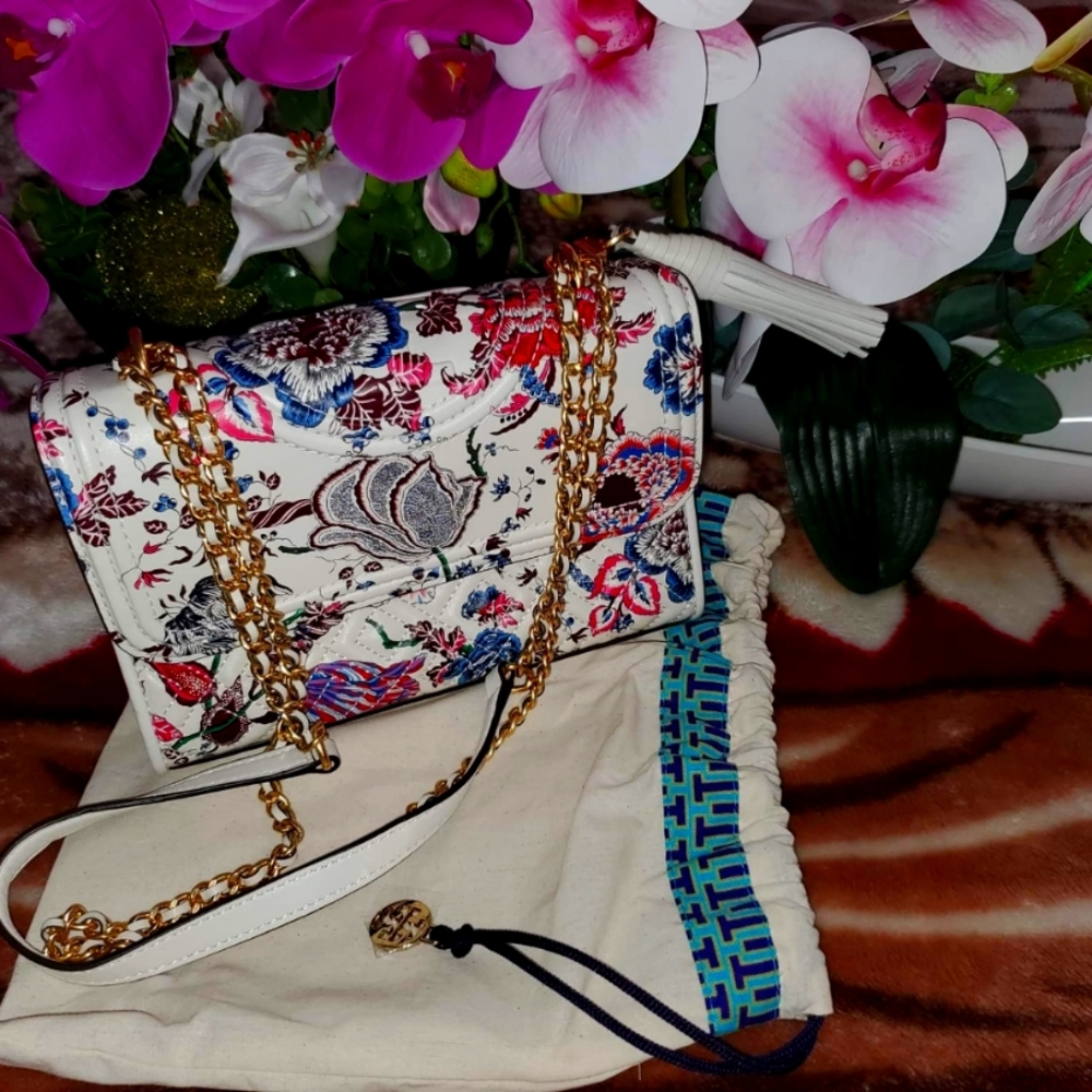 Tory burch